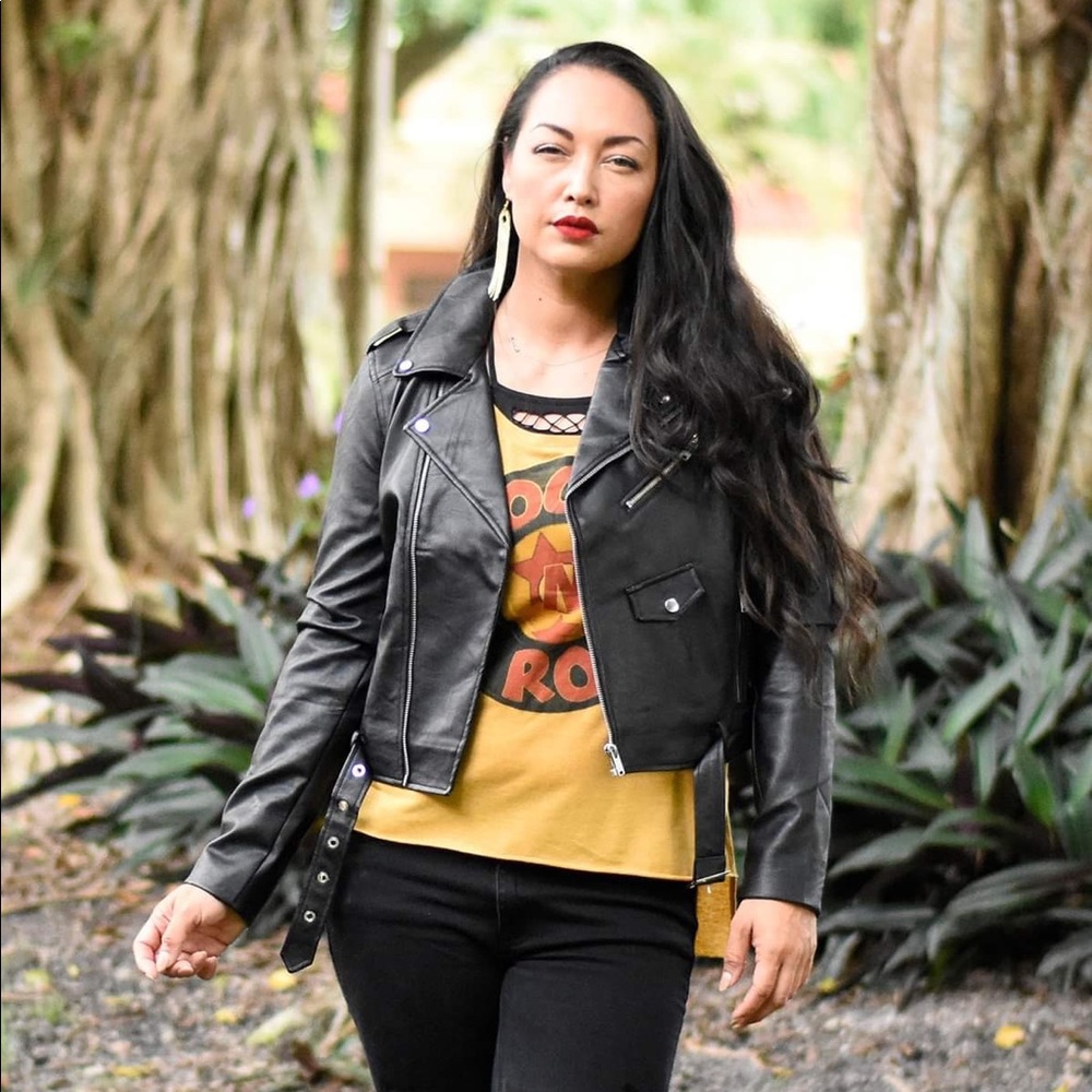 Rock N Roll Graphic Tee - Picture 2 of 4